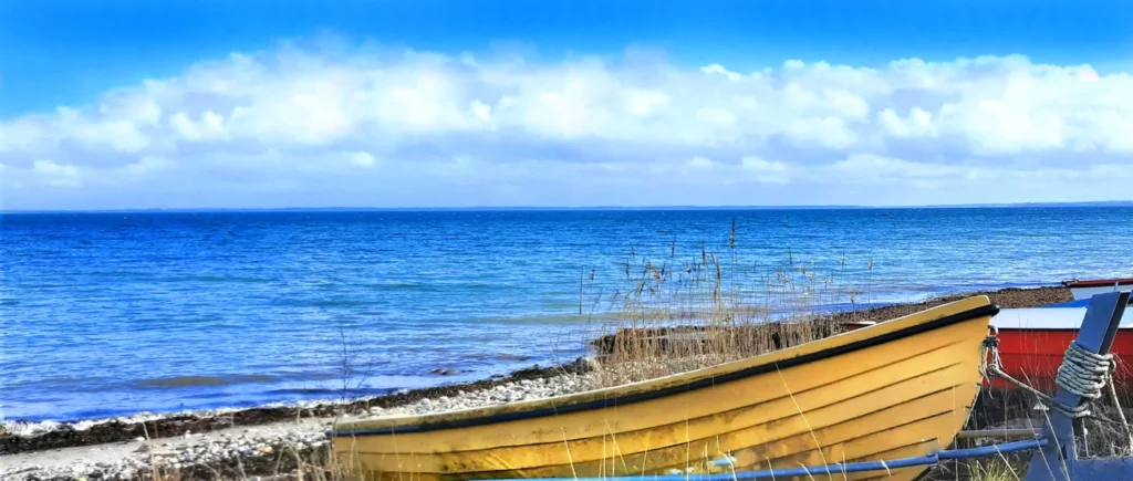 Angelhäuser in Dänemark mieten Angelurlaub mit Ruderboot am Meer